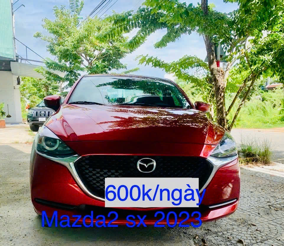Cho thuê xe Mazda2 2023