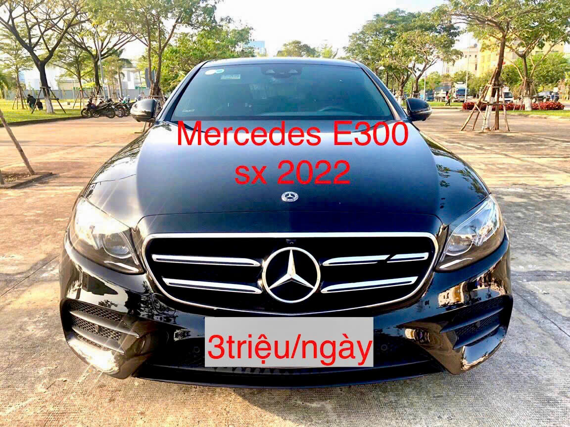 Cho thuê xe Mercedes E300 2022