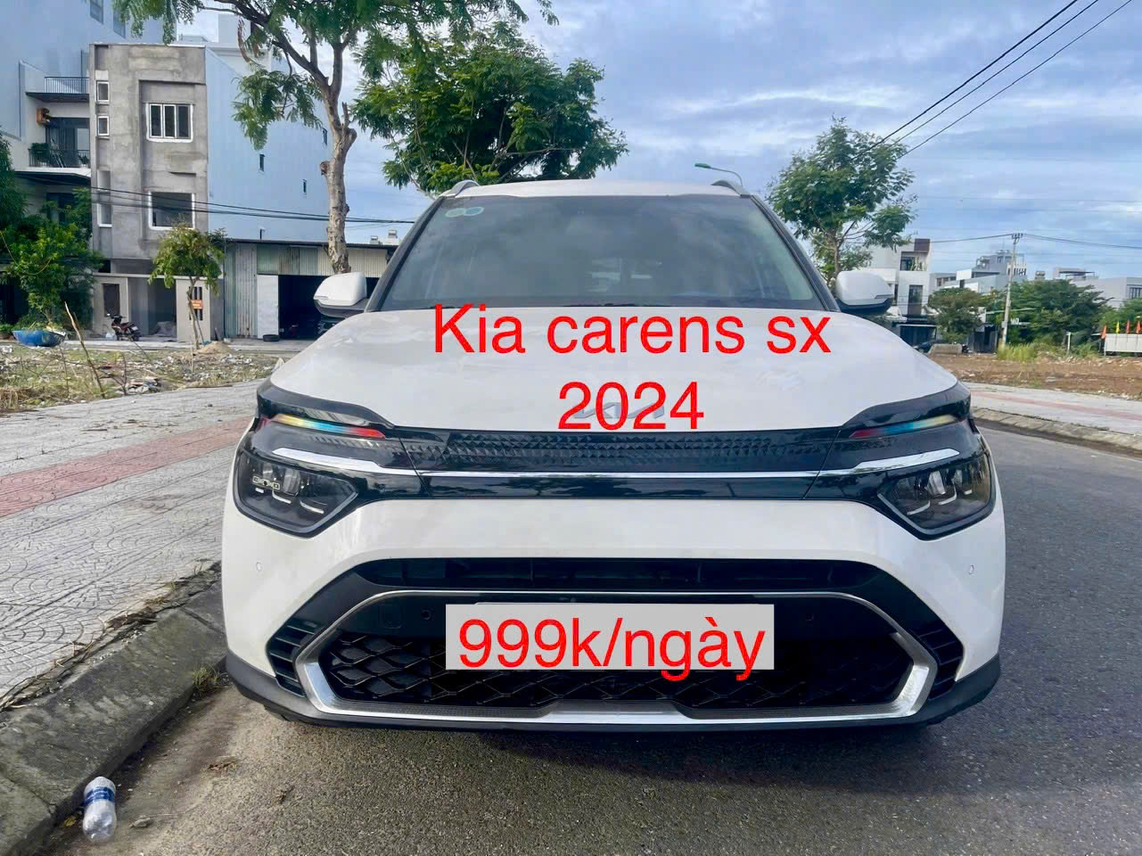 Cho thuê xe Kia Carens 2024