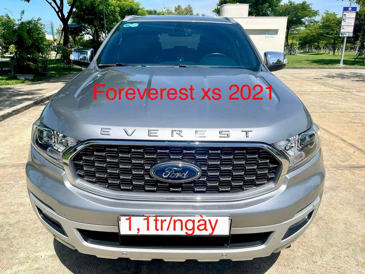 Cho thuê xe Ford Everest 2021